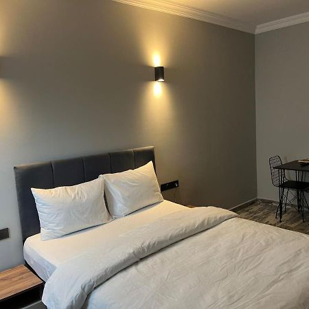 Tuzla Suite Otel Istanboel Buitenkant foto